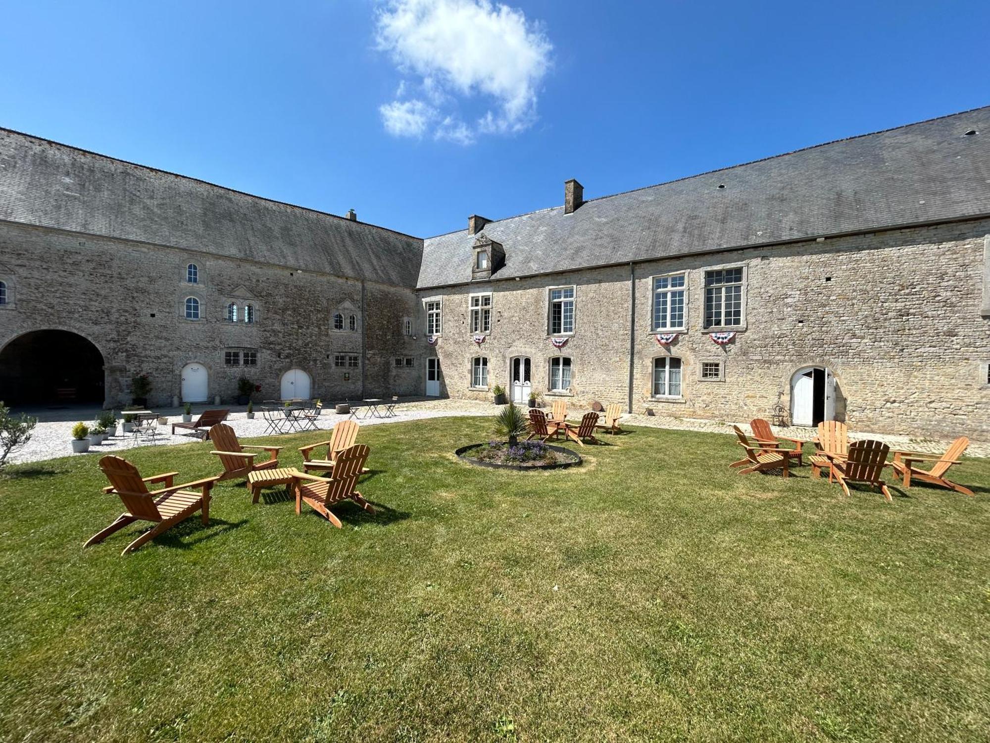 Chateau De Franquetot & D Day Collins Museum Сент-Мер-Эглиз Экстерьер фото